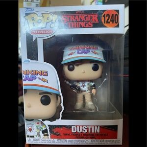 Stranger Things Funko Pops- Dustin, Eleven with Waffles 8-bit
